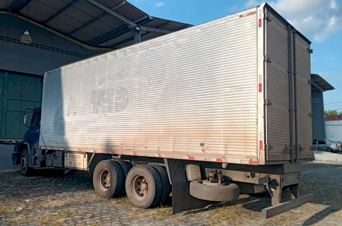 SEFAZ-PB apreende carga de óleos lubrificantes com irregularidade na BR 104