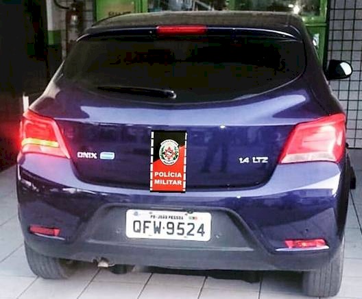 Veículo recuperado pela Polícia Militar na Paraíba