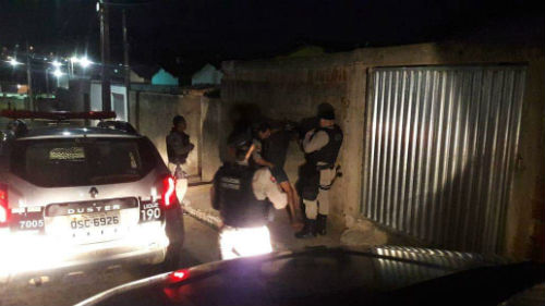 Policiais 