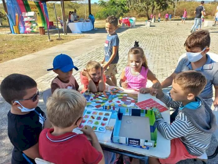 Projeto de Leitura “Biblioteca Itinerante” nas escolas da rede de ensino