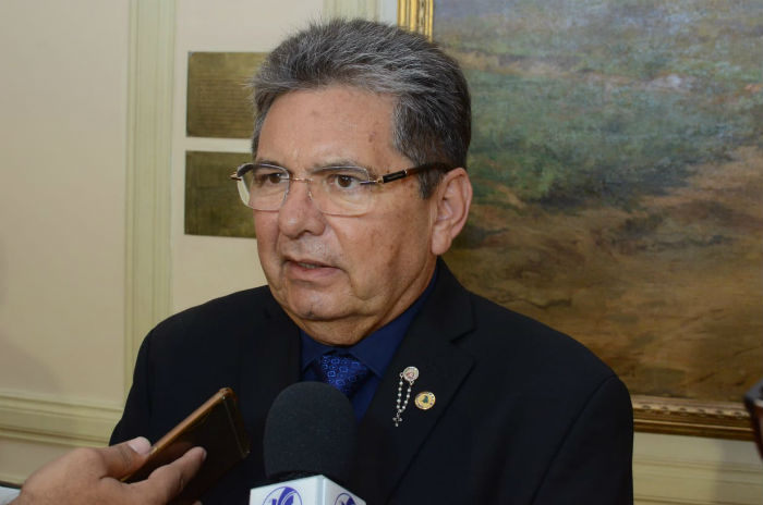 Adriano Galdino