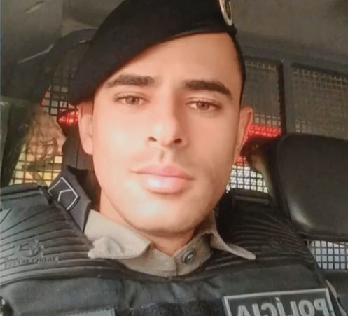 Policial 