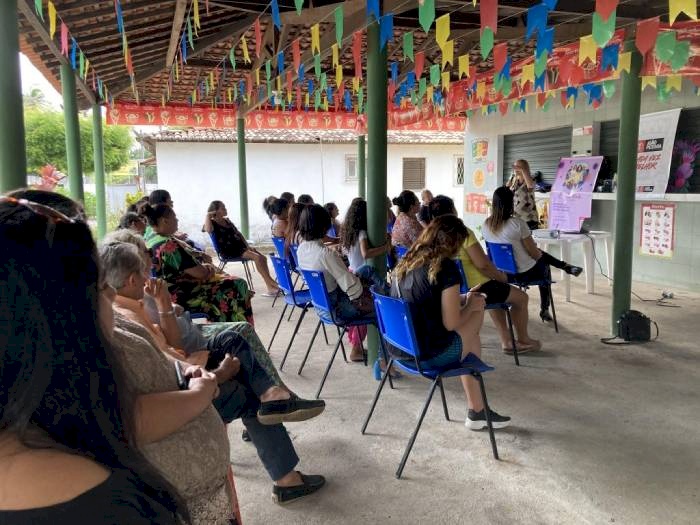 Oficinas gratuitas para mulheres em situação de vulnerabilidade 