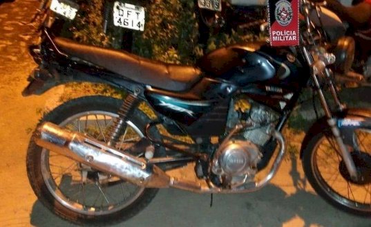 Polícia apreende motocicleta adulterada e conduz piloto para a delegacia; veja 
