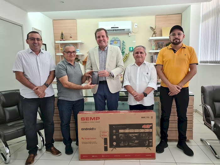O ganhador do Iphone 13 PRO MAX, Raimundo Gabriel de Sousa