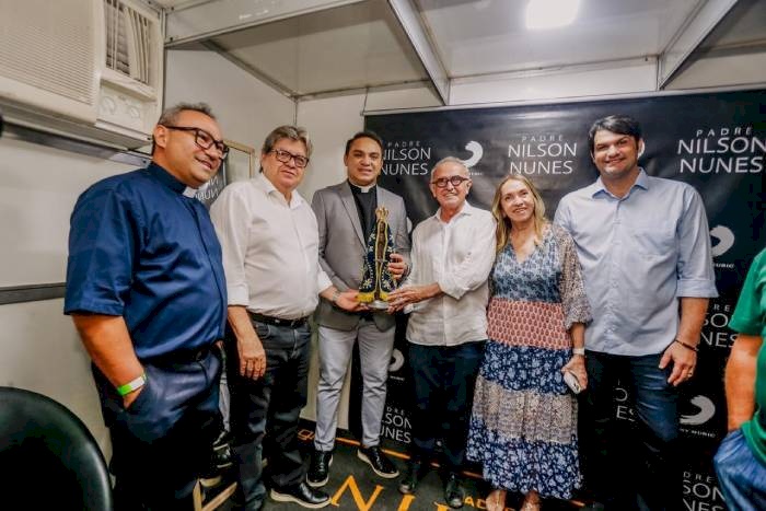Natal de Luz, com show de padre Nilson Nunes, em João Pessoa