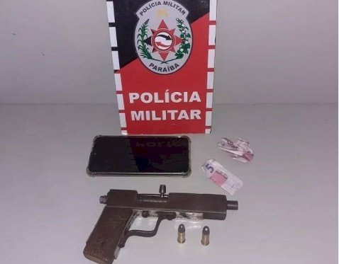 Polícia apreende dois adolescentes por ato infracional semelhante ao posse ilegal de arma de fogo