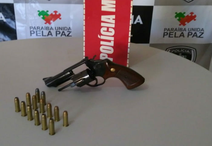 Revólver Apreendido