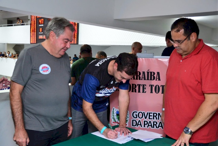 Assinatura dos Contratos do Paraíba Esporte Total