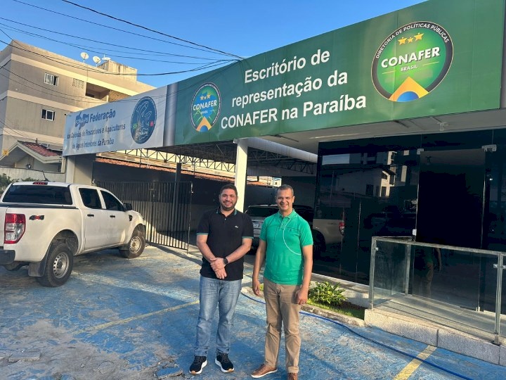 Jeronimo Júnior, Diretor de Políticas Públicas da Conafer, e, o Deputado Jutay Meneses