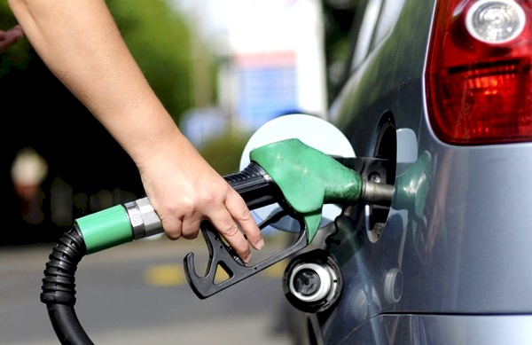 Após redução do ICMS, Paraíba tem o menor preço médio da gasolina do NE, revela pesquisa ANP