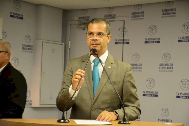 Deputado Estadual, Jutay Menezes