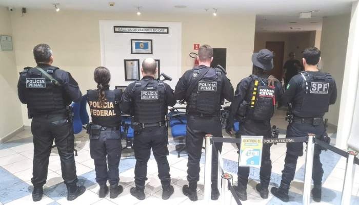 Prisão de suspeito de contribuir com dinheiro e munições para atentados