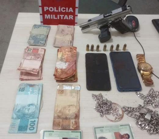 Prisão de dupla após troca de tiros em Cajazeiras