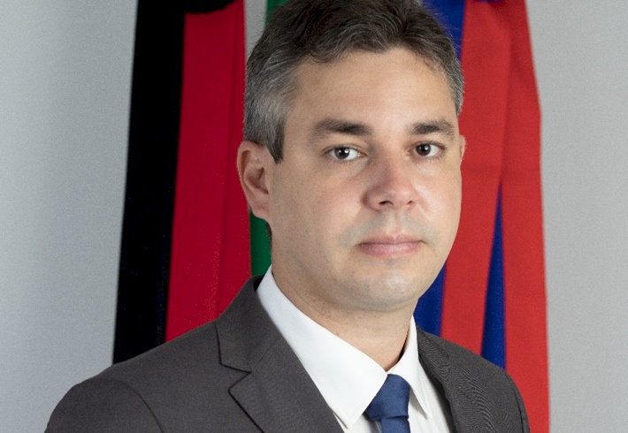 Presidente da Câmara de Vereadores de Cabedelo, André Coutinho