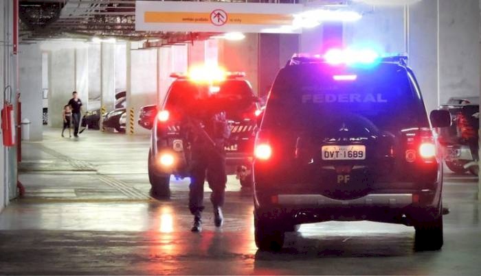 Polícia Federal instalou gabinete de crise para coordenar as ações e identificar os autores