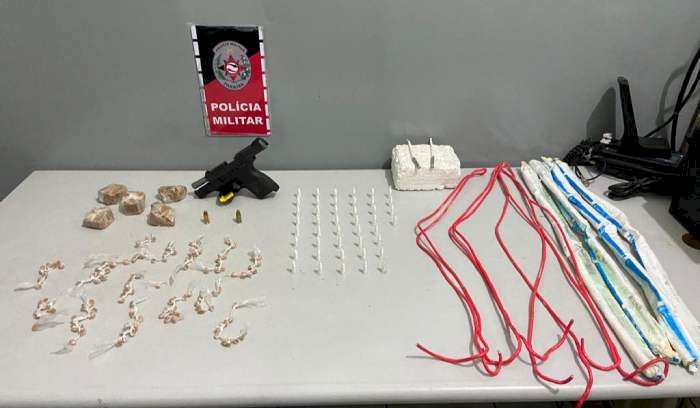 Entorpecentes, uma arma de fogo e artefatos explosivos apreendidos em Santa Rita