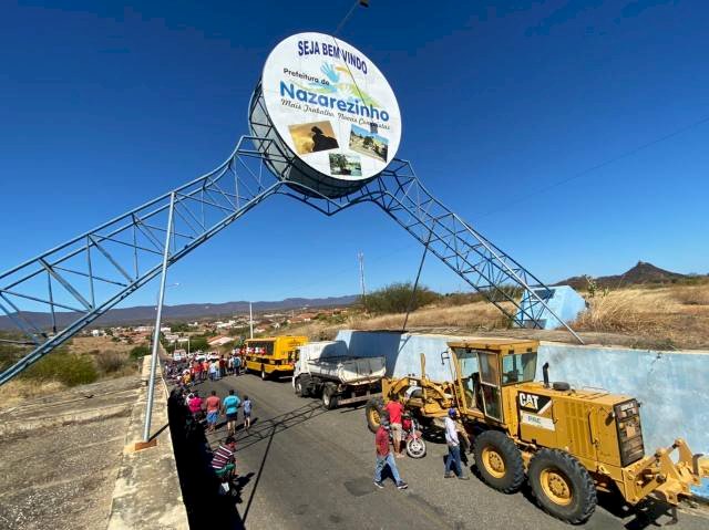 Com Investimento de R$ 120 mil, Prefeito recupera parte da frota sucateada, e entrega veículos a população em Nazarezinho; Vídeo 