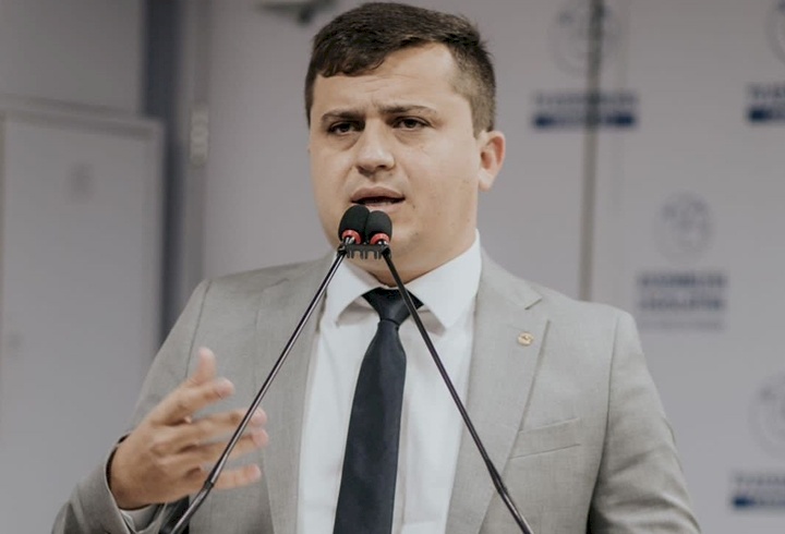 Deputado, Gilbertinho
