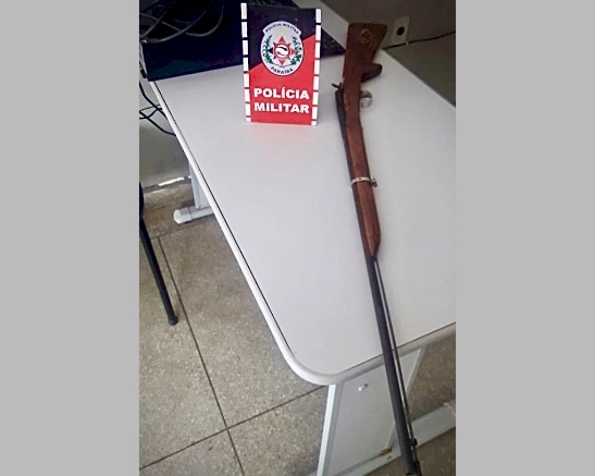 Arma apreendida pela polícia militar em Matureia 