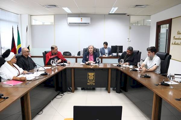 Criação de observatório e ações contra racismo e intolerância