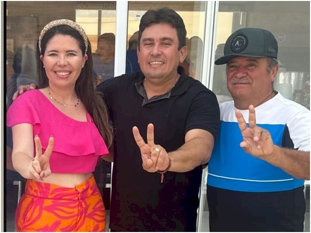 Amanda Silveira, Helder Carvalho, e Júnior Cotô