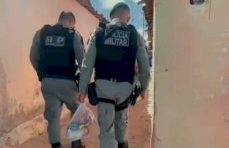 Cestas de alimentos da Operação PM Solidária