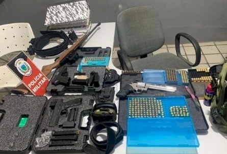 Material bélico apreendido em operação policial na cidade de São Bento 