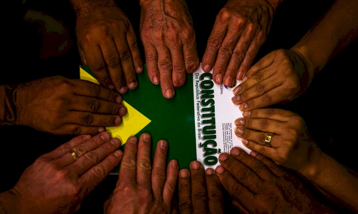 Constituição completa 35 anos