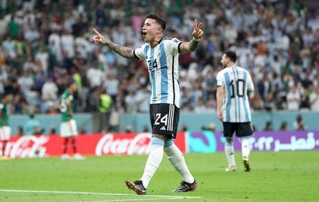 Argentina superou o México por 2 a 0, no estádio Lusail
