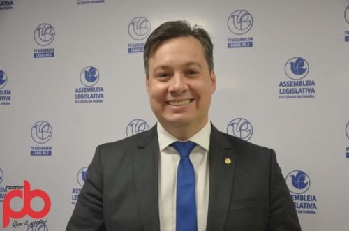 Júnior Araújo