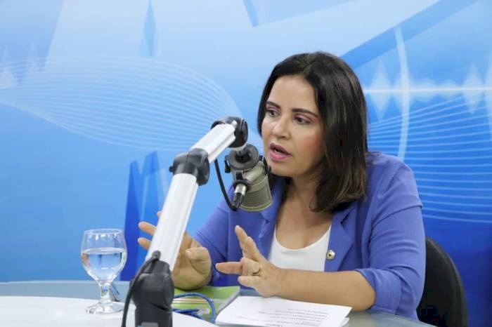 Secretária de Estado do Desenvolvimento Humano da Paraíba, Pollyanna Dutra
