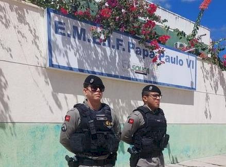 Visitas solidárias às escolas públicas de Sousa