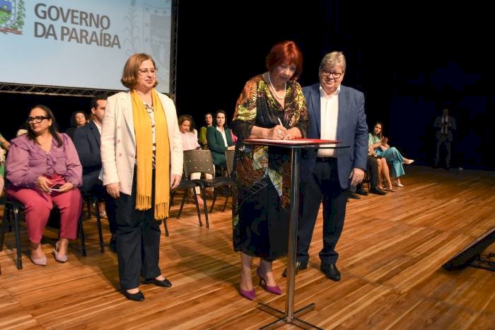 Termo de Cooperação Técnica para a construção de Casa da Mulher
