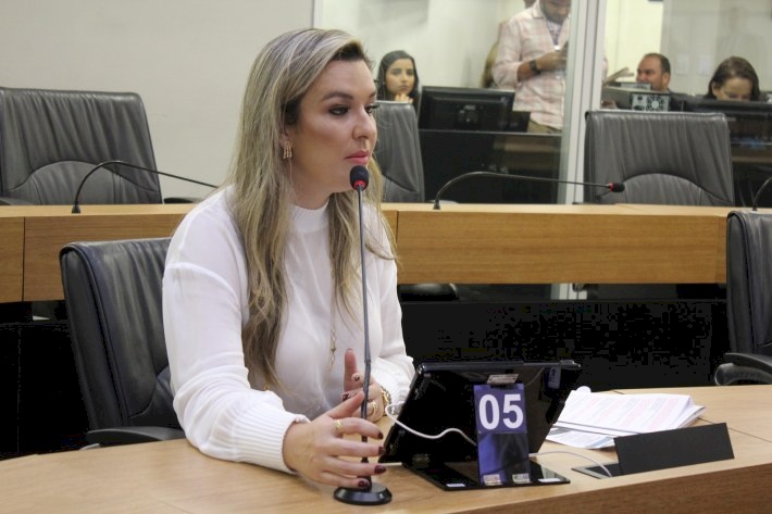 Deputada Estadual, Camila Toscano