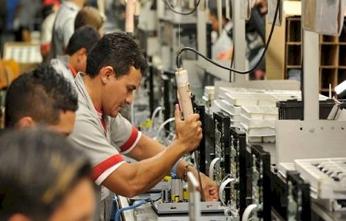 Prazo para micros e pequenas empresas optarem pelo Simples Nacional