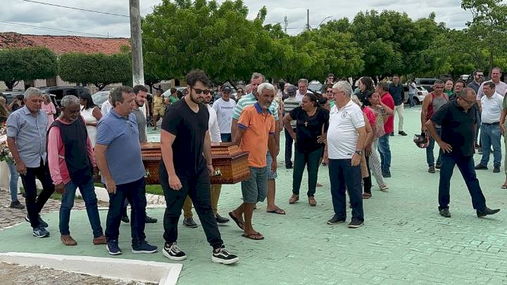 Corte fúnebre de Dra. Fátima Pires