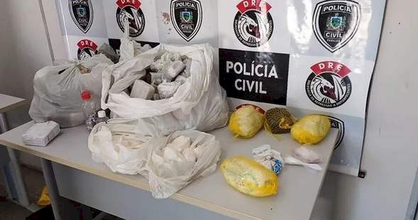 Drogas apreendidas com suspeito em Campina Grande