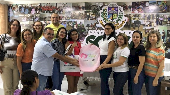 Mais uma etapa de entrega de kits enxoval às mães cadastradas no Programa “Meu Bebê”