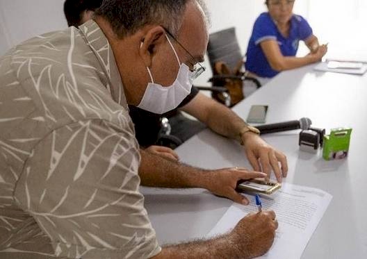 Posse dos candidatos nomeados em cargos efetivos no município de Coremas