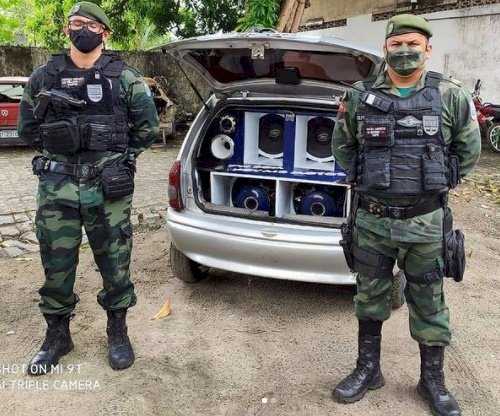 Polícia combate crime de poluição sonora, apreende aparelho de som e aplica multa no valor de R$ 5.000,00