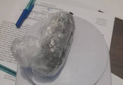 Droga apreendida com jovem em Cajazeiras