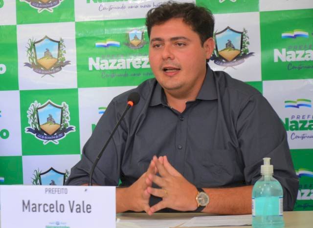 Prefeito de Nazarezinho apresenta proposta para quitar salários atrasados do governo anterior junto aos Servidores