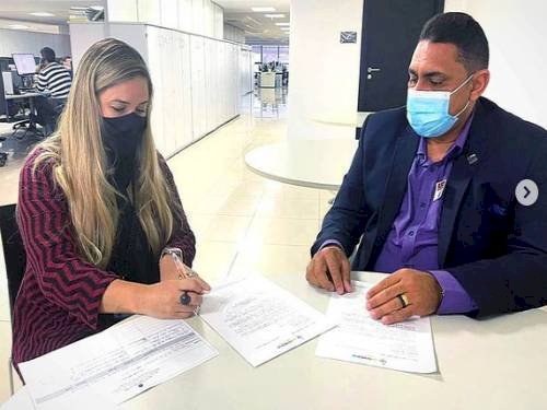 Em Brasília, João Neto cobra Base do SAMU para o município de Aparecida