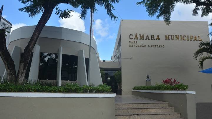 Frente da Câmara de Vereadores de João Pessoa