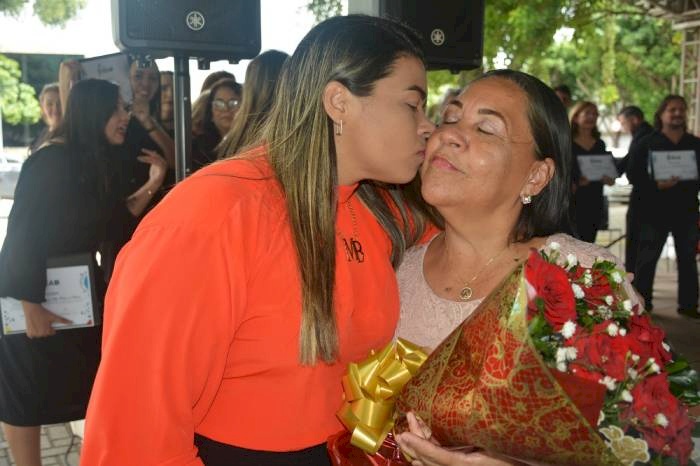 Homenagem ao Dia das Mães, no Centro Administrativo Estadual, em Jaguaribe
