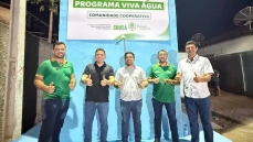 Entrega de sistema de abastecimento na Comunidade Cooperativa