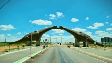 Portal na Entrada em Sousa