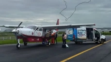 Transporte de uma paciente de 81 anos de Sousa
