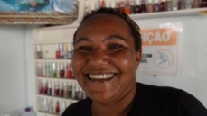 Lidiane Neves, manicure e empreendedora local